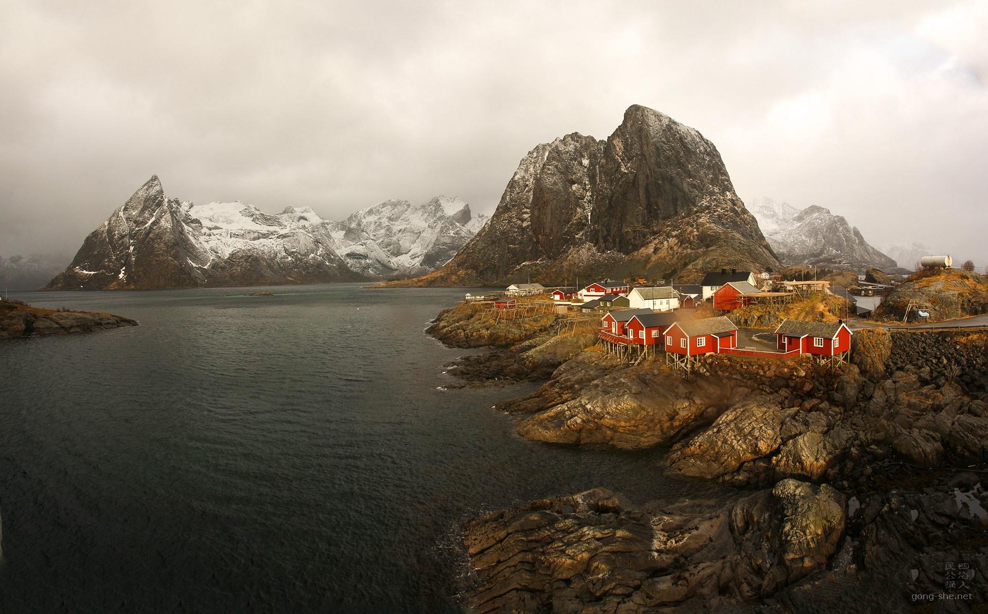 hamonyLofoten_e1.jpg