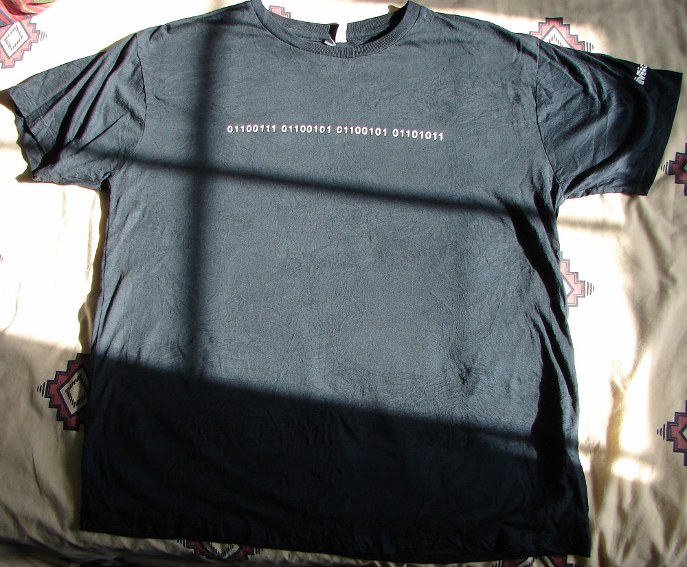 T-shirt 02.jpg